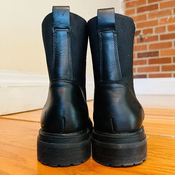 Madewell 8 The Camryn Chelsea Boots Black Heeled Leather Pull On Lightweight - Picture 8 of 16